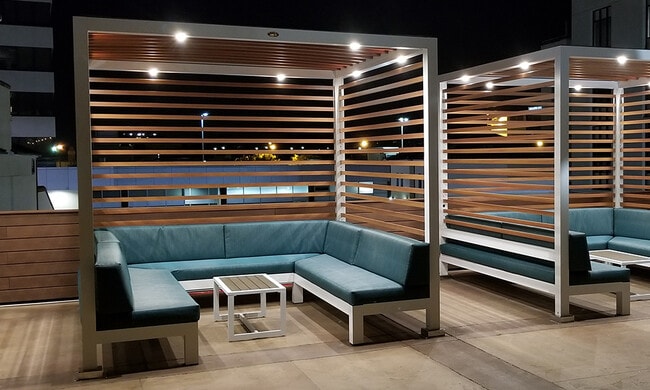 Poolside Tuuci Cabanas