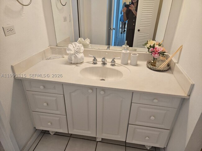 Photo - 7135 Collins Ave Unit 1821