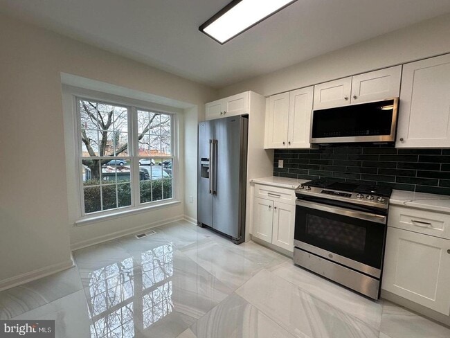 Photo - 14560 Woodgate Manor Cir