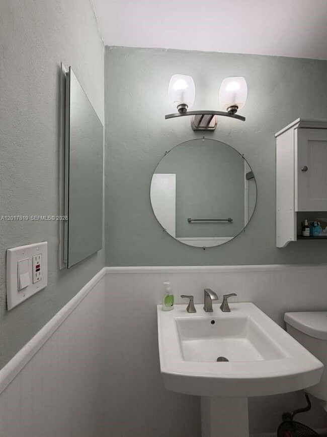 Photo - 2591 NE 55th Ct Unit 202