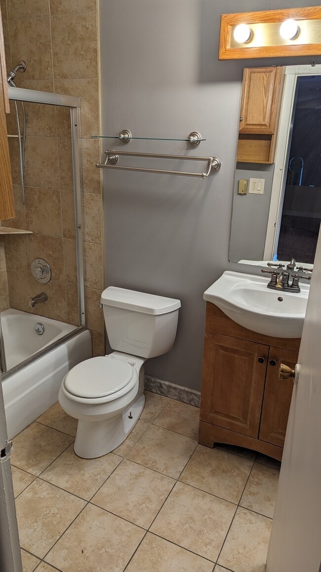 Photo - 860 E Old Willow Rd Unit 242