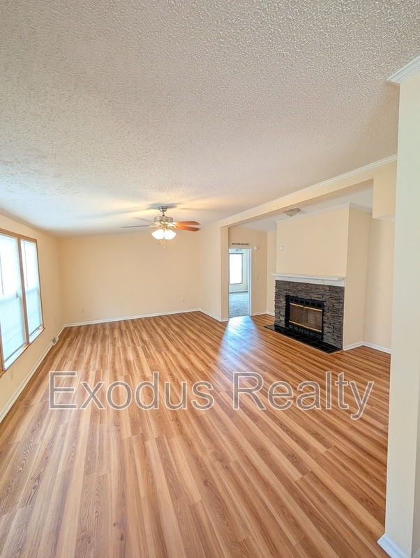 Photo - 73 Forest Dr