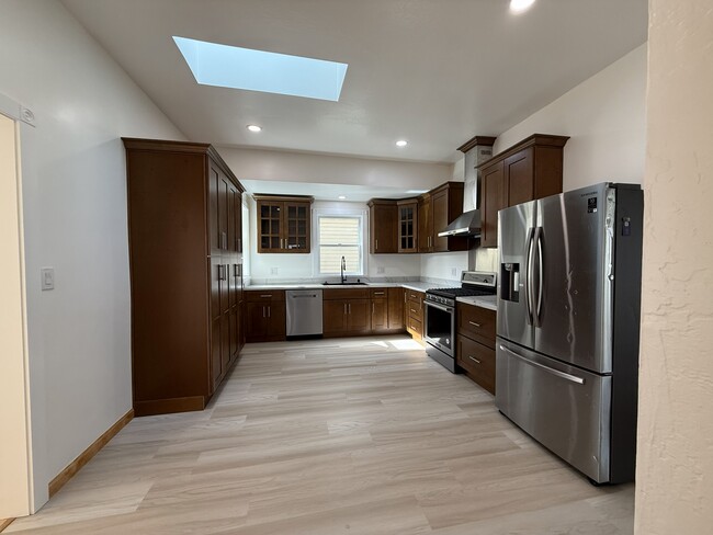 Photo - 1921 Harmon St Unit A