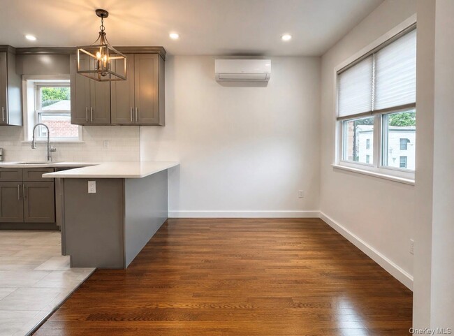Photo - 57 7th St Unit 2