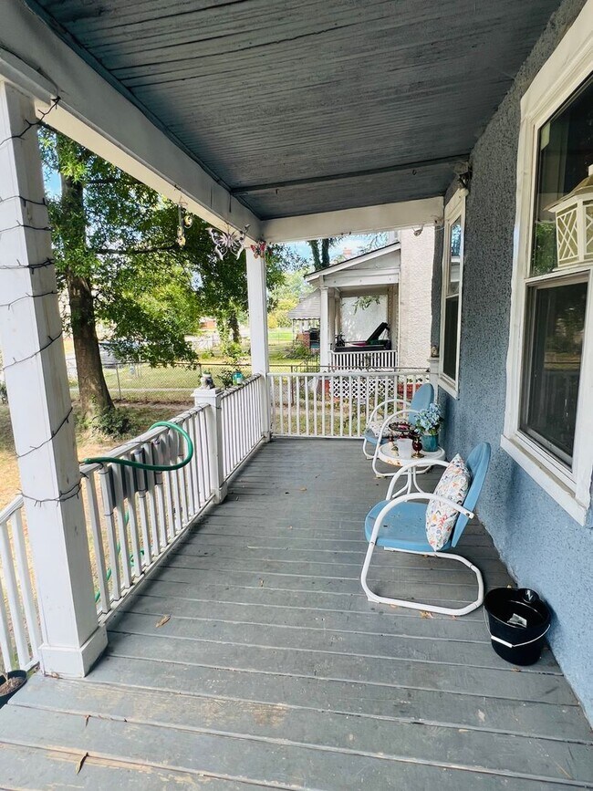 Photo - Charming 3bdrm/1.5bth Home Conveniently Located in Richmond's North Highland Park Subdivision w/P...