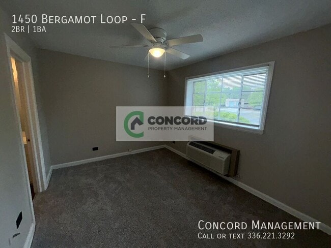 Photo - 1450 Bergamot Loop Unidad F