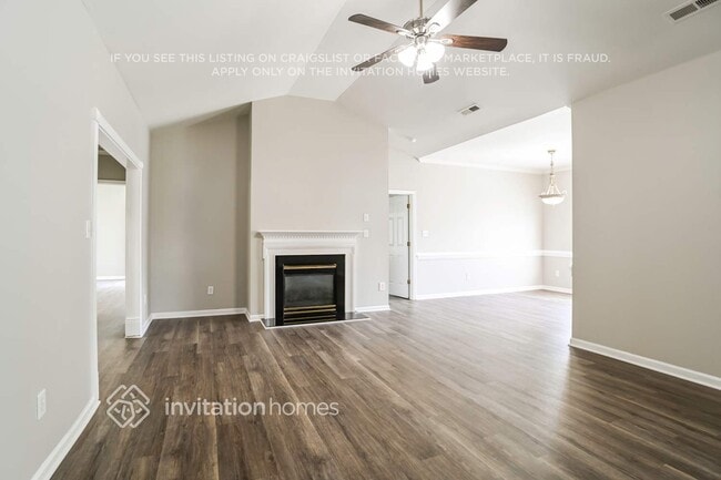 Photo - 456 Linsbury Ct