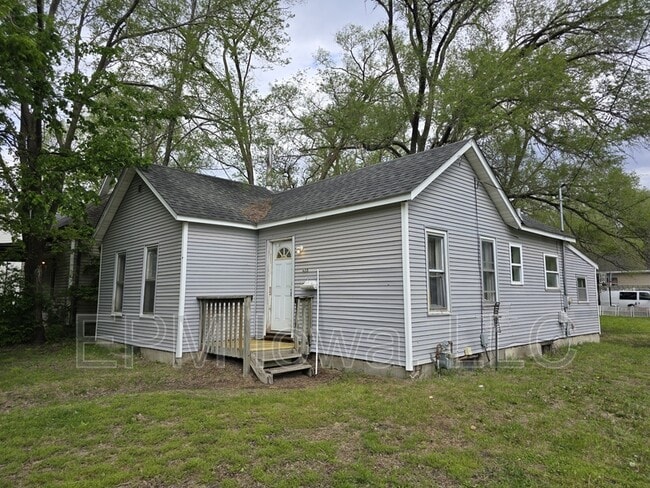 Building Photo - 425 Glenwood St