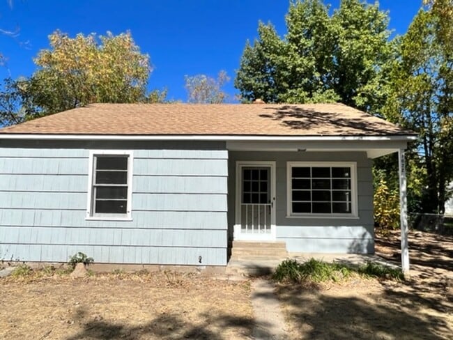 Building Photo - 1622 W Spaulding St