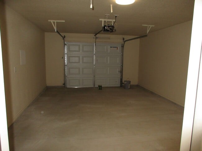 Photo - Newer Construction 3/2