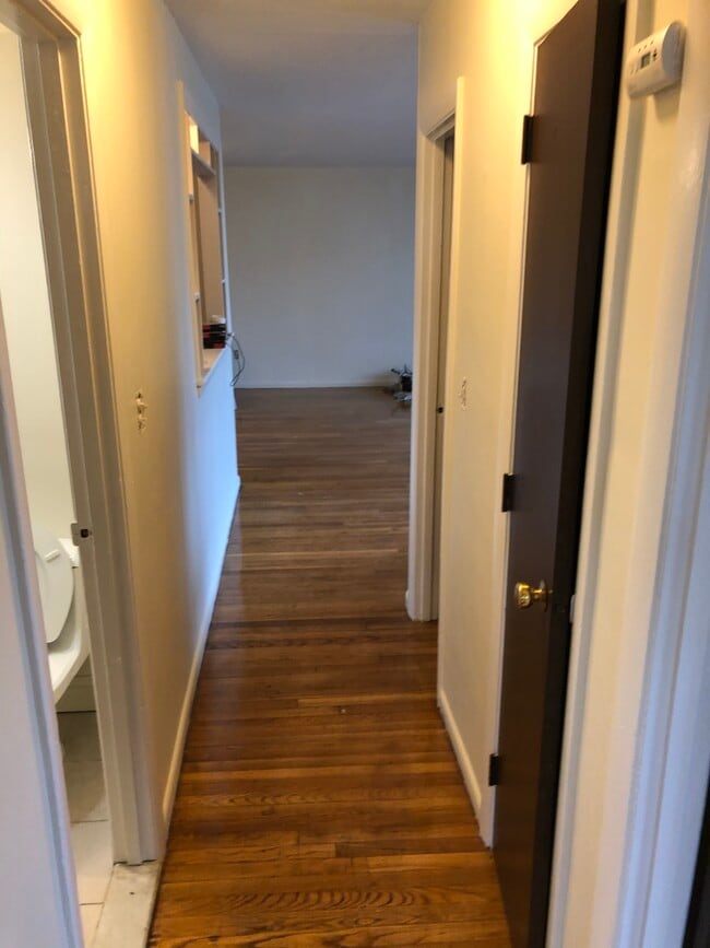 Photo - 202 Central St