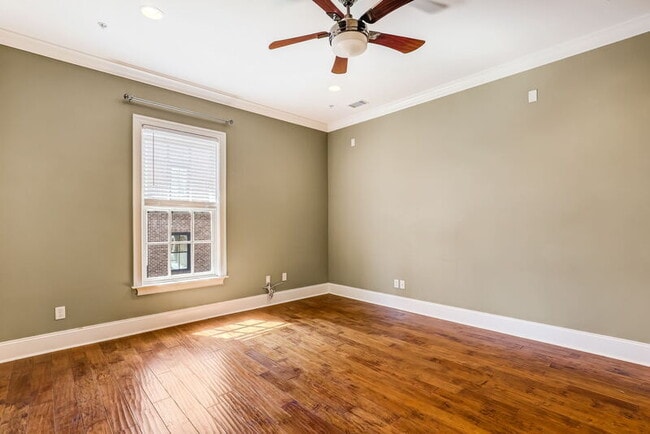 Photo - 425 E Mc Donough St Unit 102