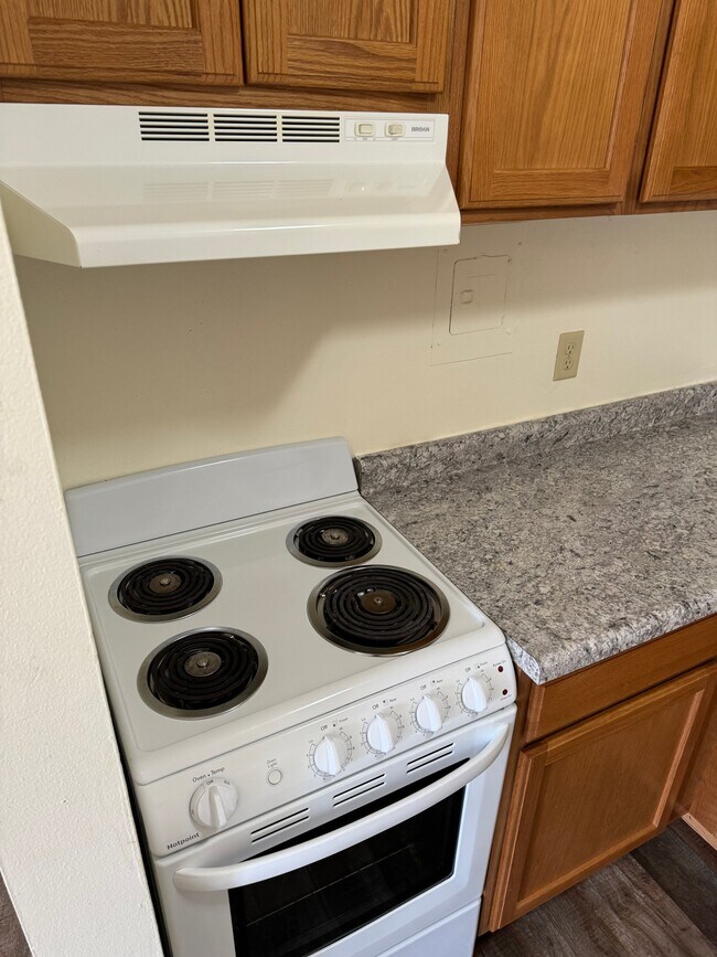 Photo - 454 W Dayton St Unit 104