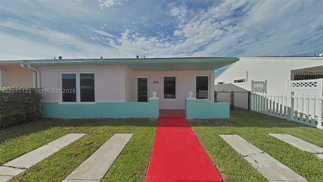 Building Photo - 8336 SW 10th St