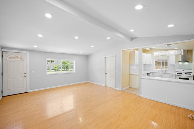 Photo - 10617 Wilsey Ave