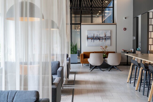 DSC_0236-HDR - Park Lafayette Towers