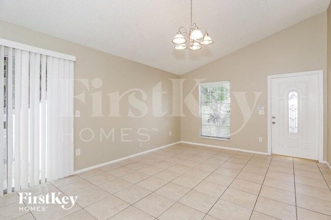 Photo - 8666 SW 14th St