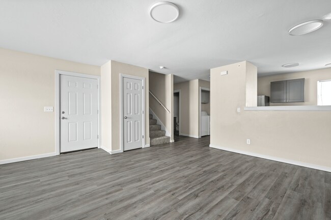 Diamond Ridge Townhomes