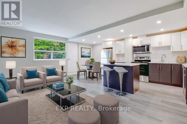 Photo - 45 Paisley Blvd W Unité 304