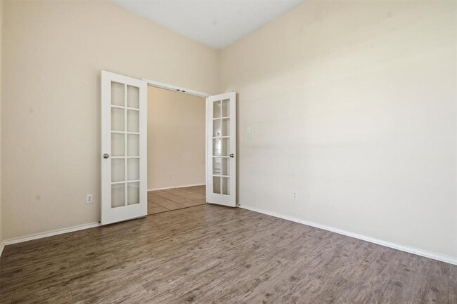 Photo - 224 Poplarwood Dr