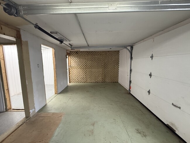 Photo - 320 Main St Unit Storage