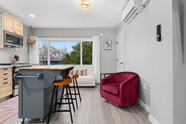 Photo - 2644 33rd St Unit B