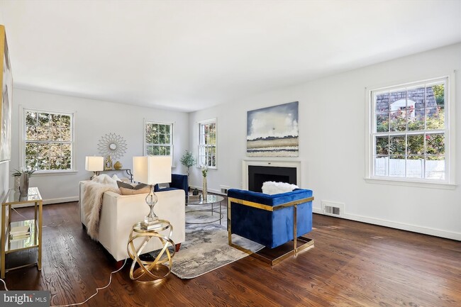 Photo - 5508 Dorset Ave