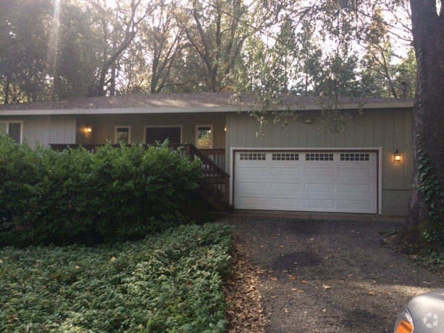 Building Photo - 19704 Murphy Rd Rental