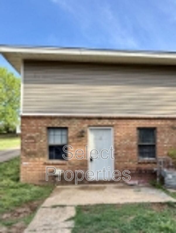 Photo - 2011 Stonemill Dr Unit 3
