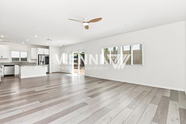 Photo - 3033 Welton Cir