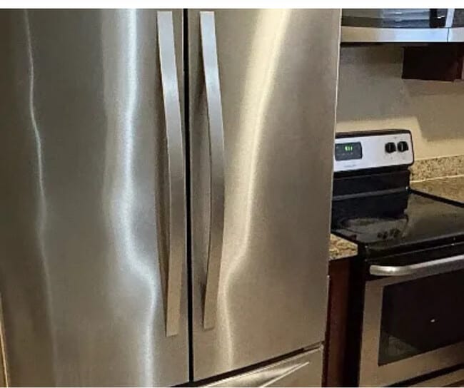 Building Photo - 237 W Leland Rd