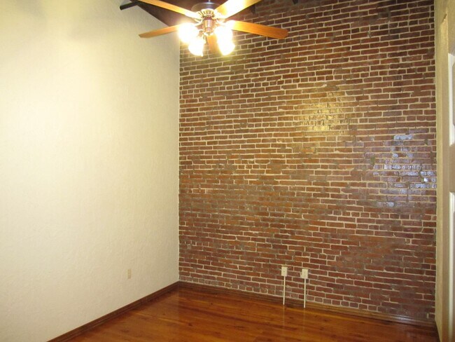 Photo - Stove Works Lofts 206 Unidad SW 206