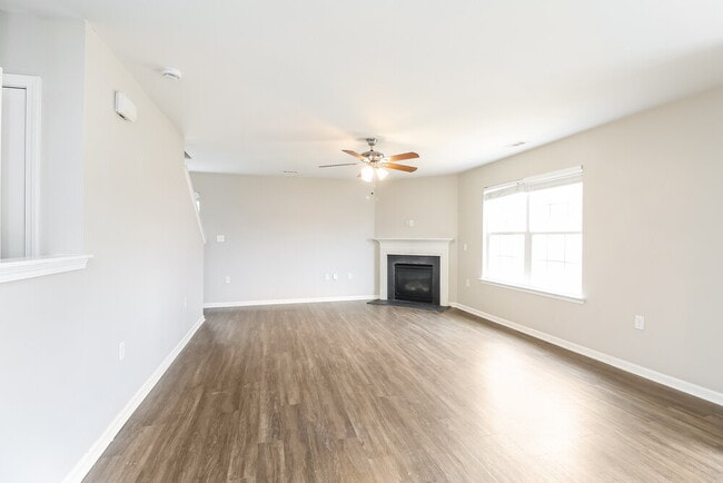 Photo - 2836 Westbury Ct