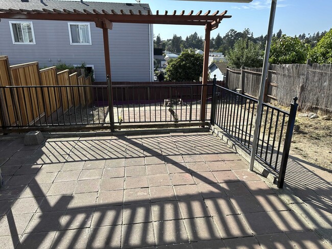 Photo - 3517 Lincoln Ave