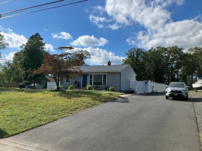 Photo - 20 Gladney Ave