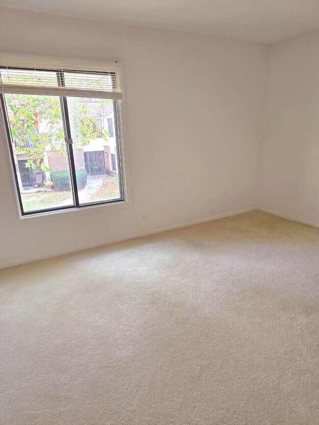 Photo - 480 74th St Unit 203