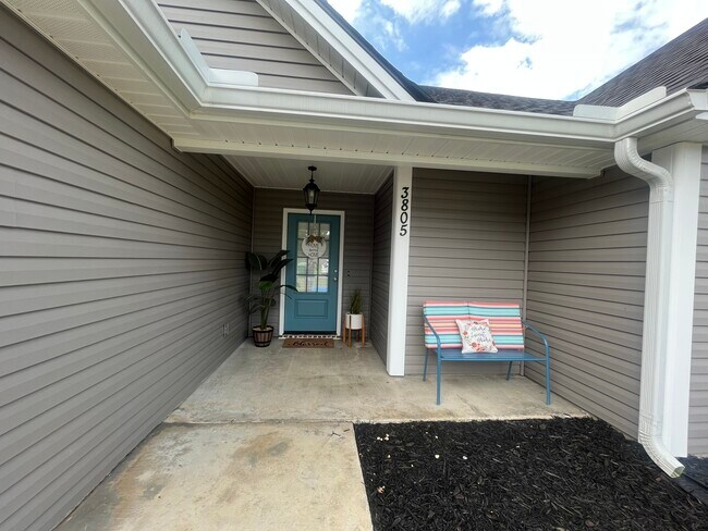 Photo - 3805 Landings Cir