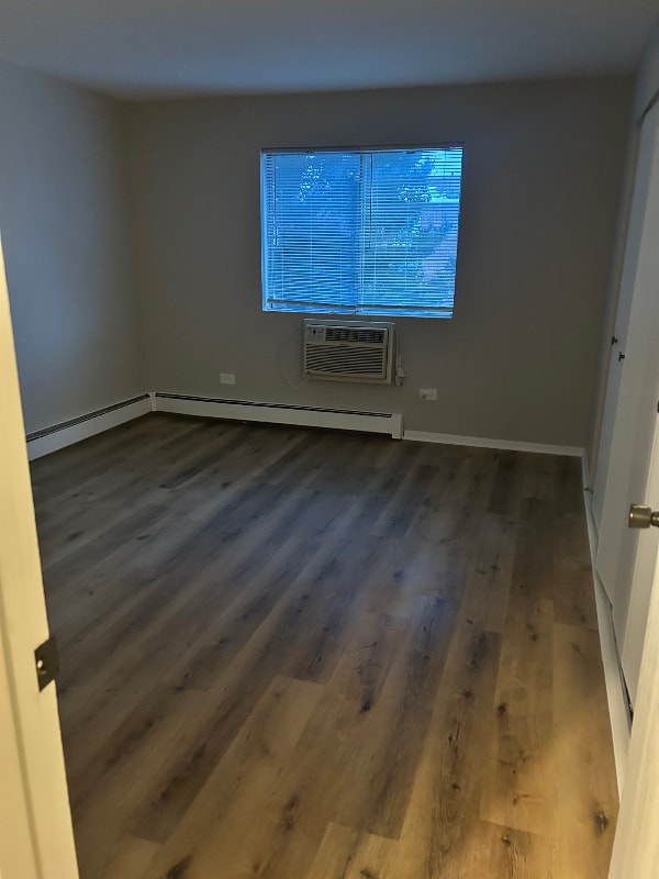 Photo - 2326 W Nichols Rd Unidad D