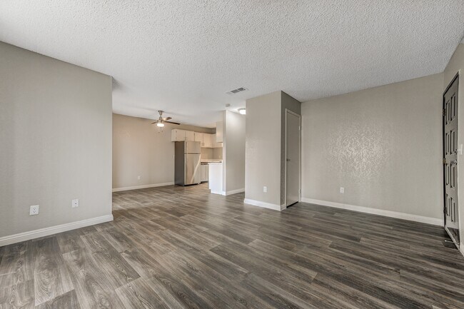Desert Bay Apartments