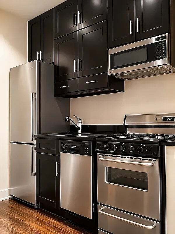 15 W 103rd St Unit 5F