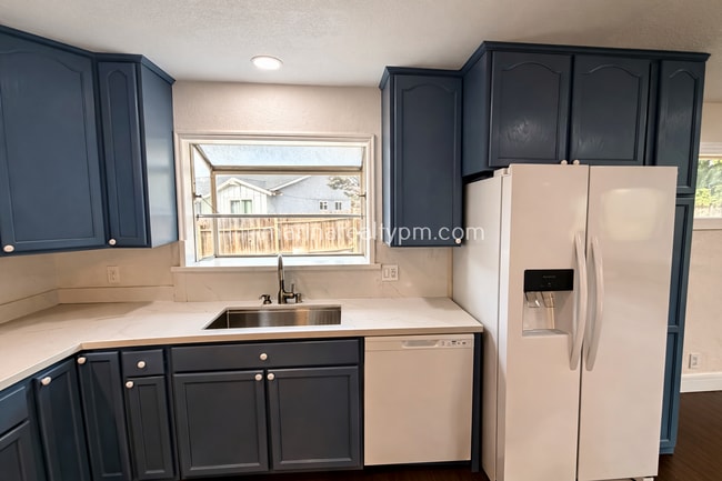 Photo - 3 bed 2 Bath Home Recently renovated single-family home in Fairfield
