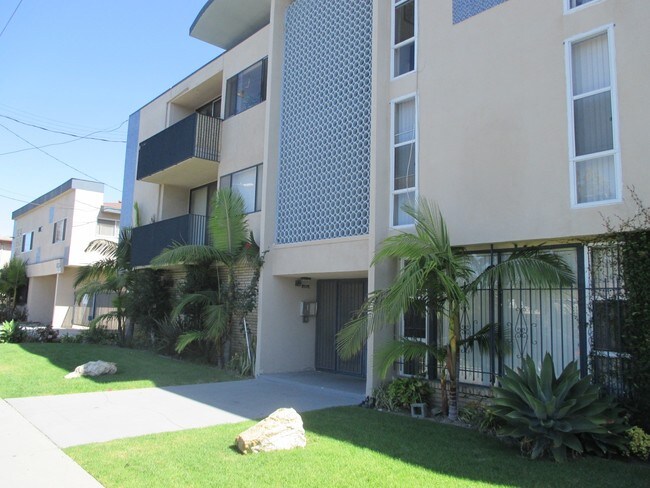 The Beach Hill Apartments - The Beach Hill Apartments