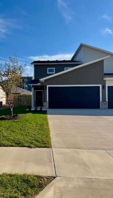 Photo - 1703 Casuarina Dr