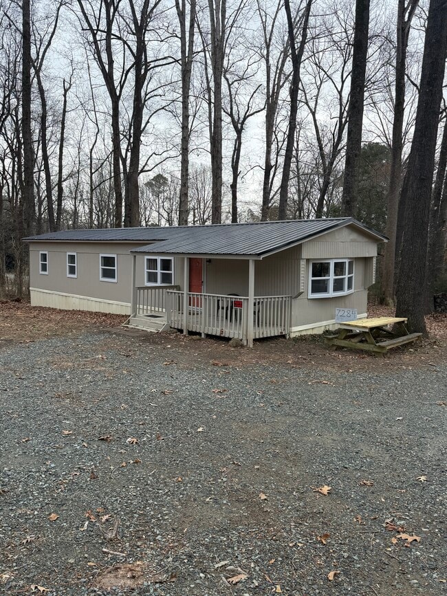 Building Photo - 7284 US-15