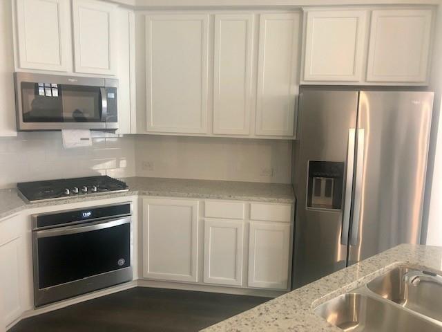 Photo - 2456 Klamath Dr