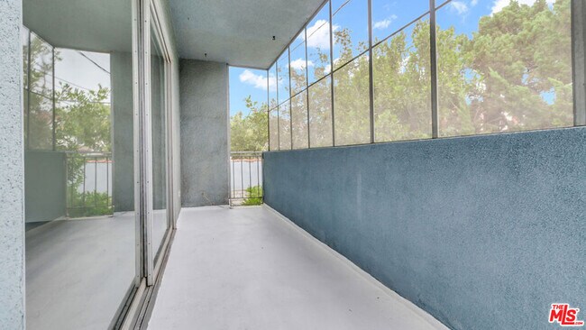 Photo - 732 Lorraine Blvd Unit 5