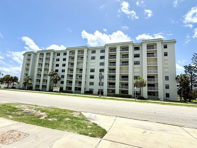 Building Photo - 3800 S Atlantic Ave