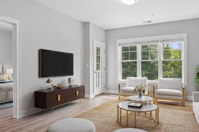 1 BDR, 1 BA - Living Room