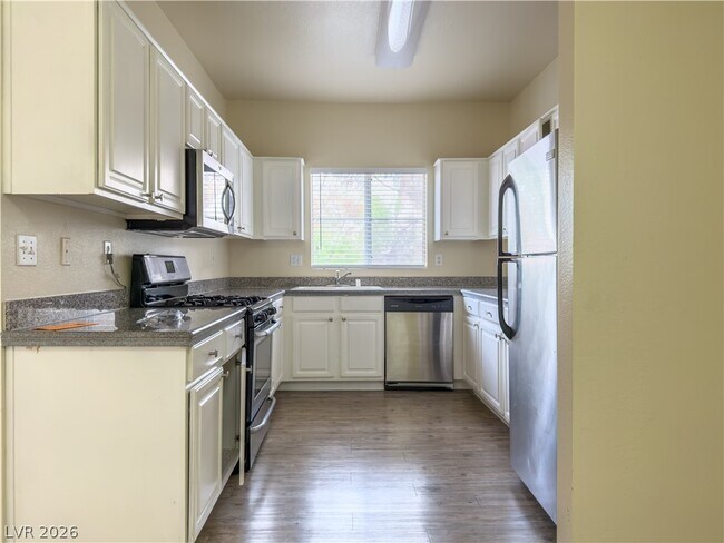 Photo - 5250 S Rainbow Blvd Unidad 2062