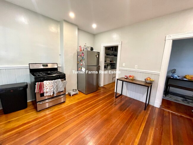 Photo - 862 Huntington Ave Unit 3